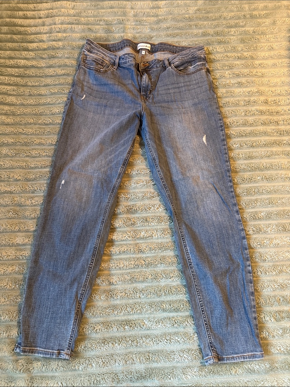 Women's Skinny Jeans in Faded Blue - Stretch Slim Fit
